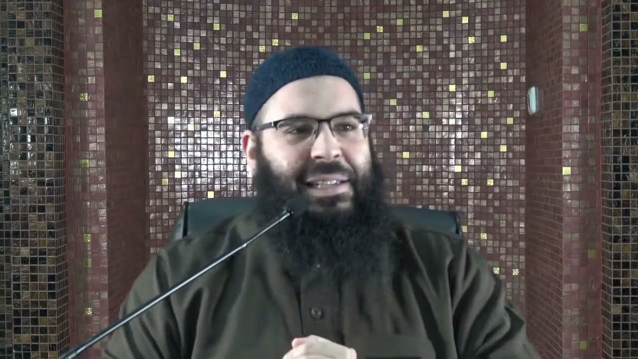 Wie muss sich eine Frau vor anderen Frauen bedecken? Welche stellen darf sie zeigen? Islam Muslima