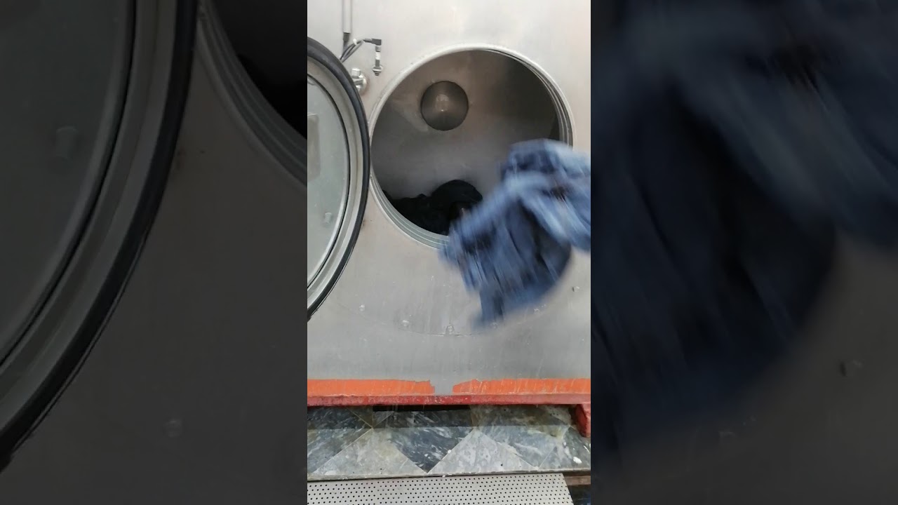 Washing process of denim garments at starspeeddenim