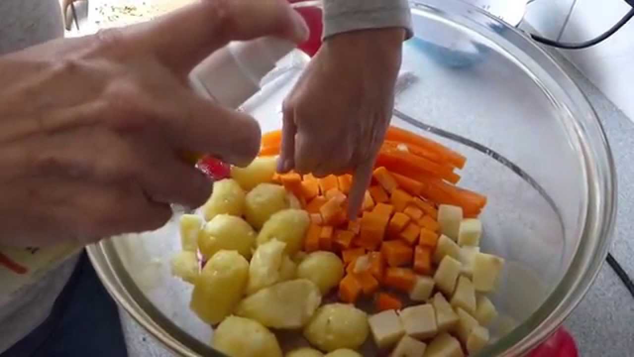 How to cook all your vegetables together in the Halogen oven.