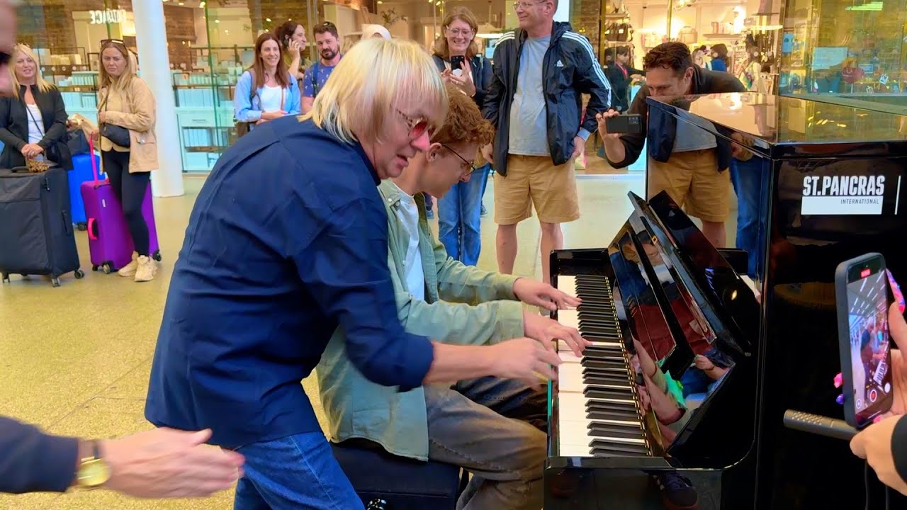 Boogie Woogie Mayhem Takes Over LONDON INTERNATIONAL STATION!