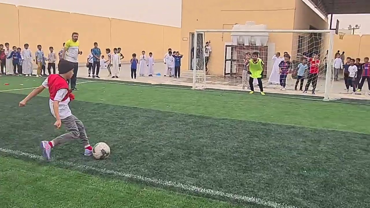 مدرسة المنصورة الابتدائية (ختام دوري كرة القدم)1444