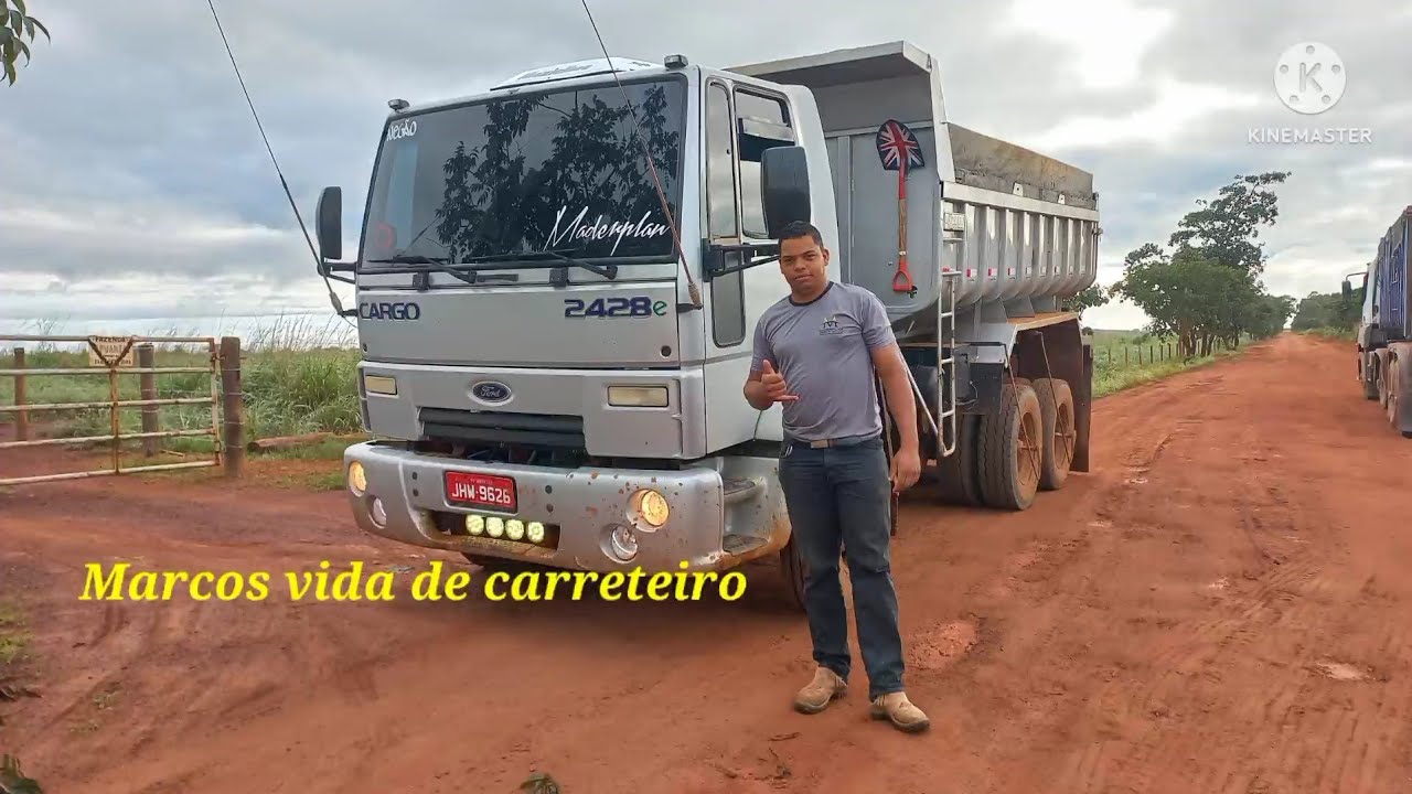 Elismar Q.R.A NEGÃO! FORD CARGO 2428 CRUZANDO MARCHA TURBINA CANTANDO. TURBINA PIANDO. TRUK  TURBINA