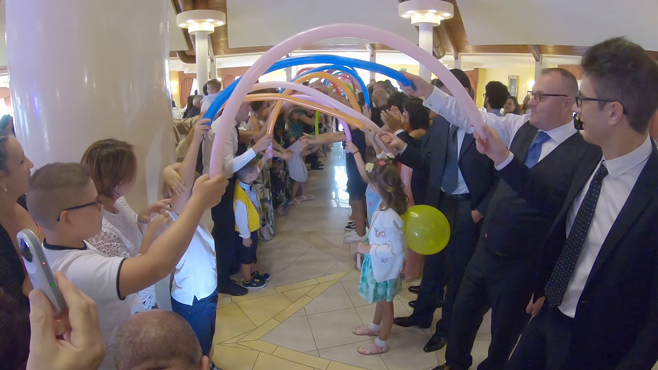 Ingresso originale e Divertente Genitori, Testimoni e Sposi - Villa Elena - Francesco Barattucci