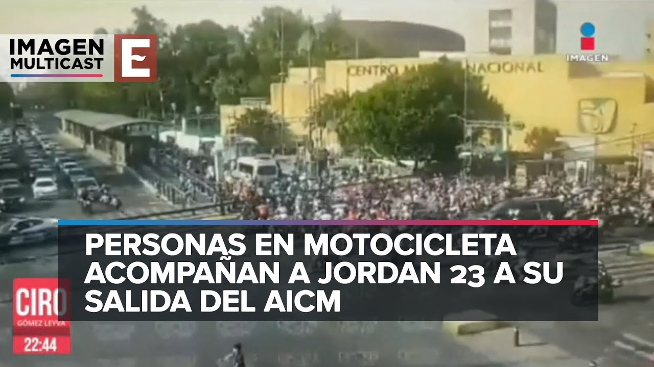 Locura total en aeropuerto de México por llegada de El Jordan 23