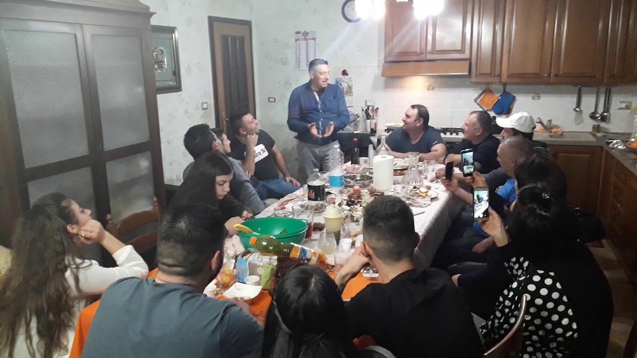 Nicola Giannuzzi barzelletta la coppia di crotone