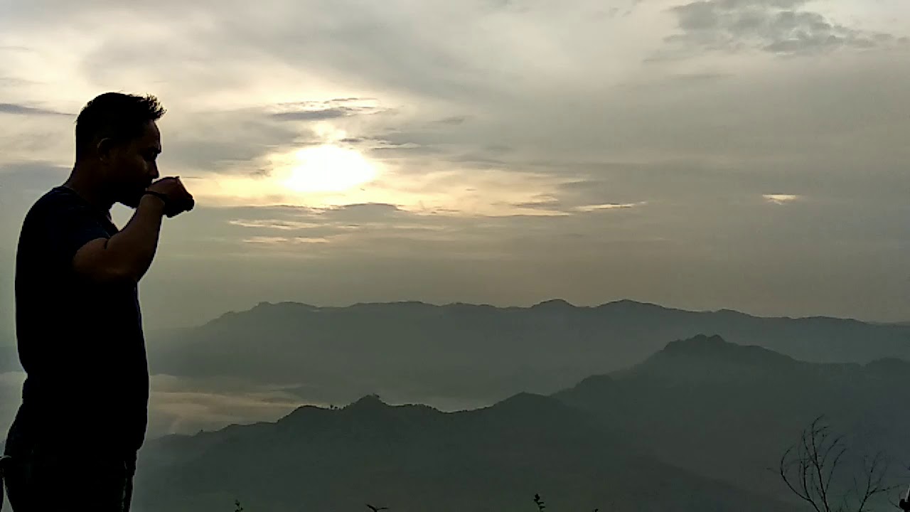 GUNUNG PRINGGITAN