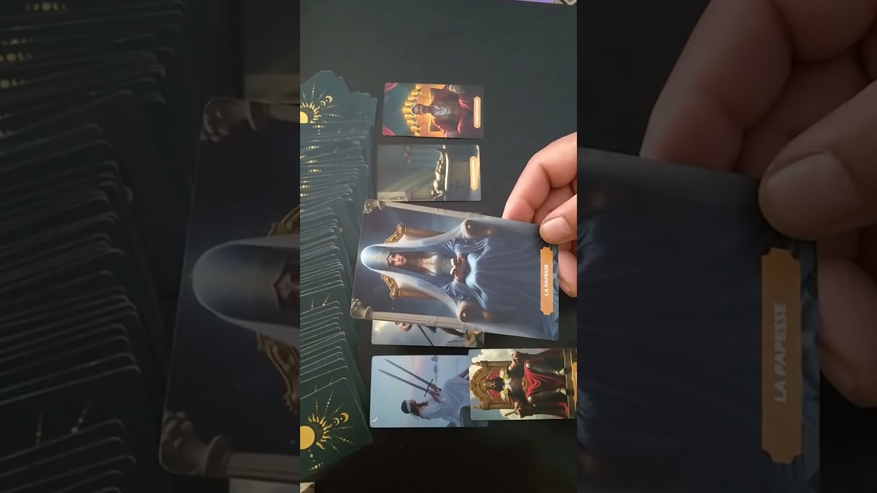 ŞOK MESAJ; BENİ BEKLEYEN SÜRPRİZ GELİŞMELER NELERDİR? 😱 #tarot #tarotfal #ask #güncel #aklimdaki 