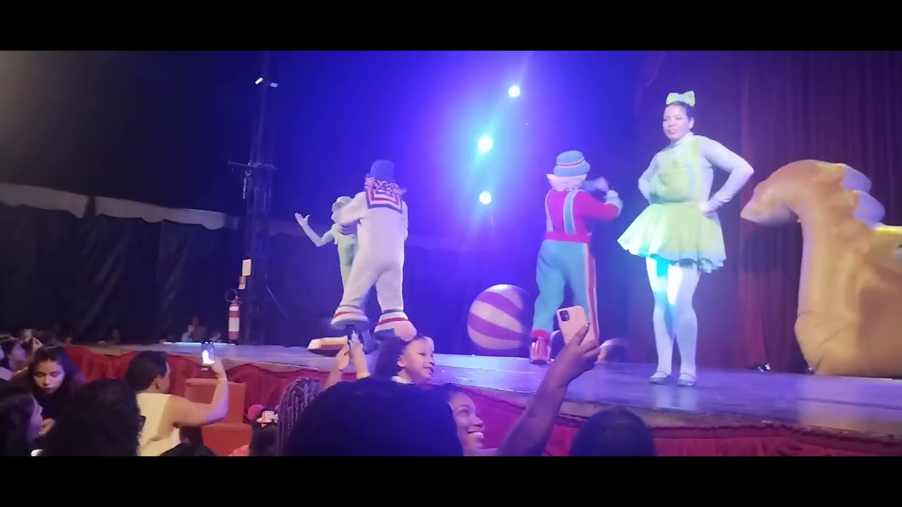 DIA DAS CRIANÇAS NO CIRCO ORLANDO.