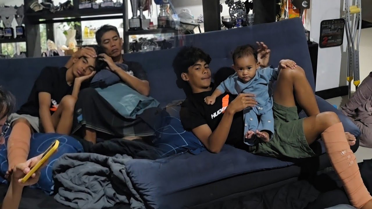 HARI PERTAMA M ATHAR DI RUMAH SETELAH PULANG OPERASI LANGSUNG KUMPUL KELUARGA‼️