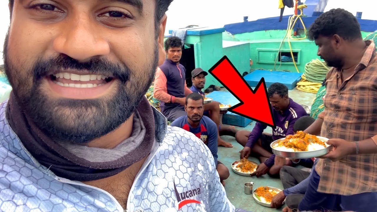 ബോട്ടിലെ മീൻ കറിയുടെ രഹസ്യവും തയ്യാറാക്കുന്ന രീതിയും | How they Prepare Tasty Food on Fishing Boat !