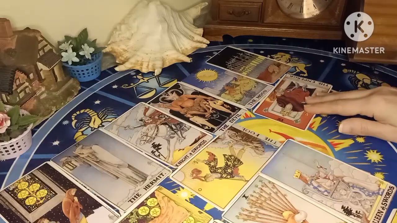 برج العذراء 💞 توقعاتك العاطفيه 💞 الفتره من ٩ ل١٤ أبريل لسه بتحبه بتحل المشاكل وبعدت عن ناس سامه