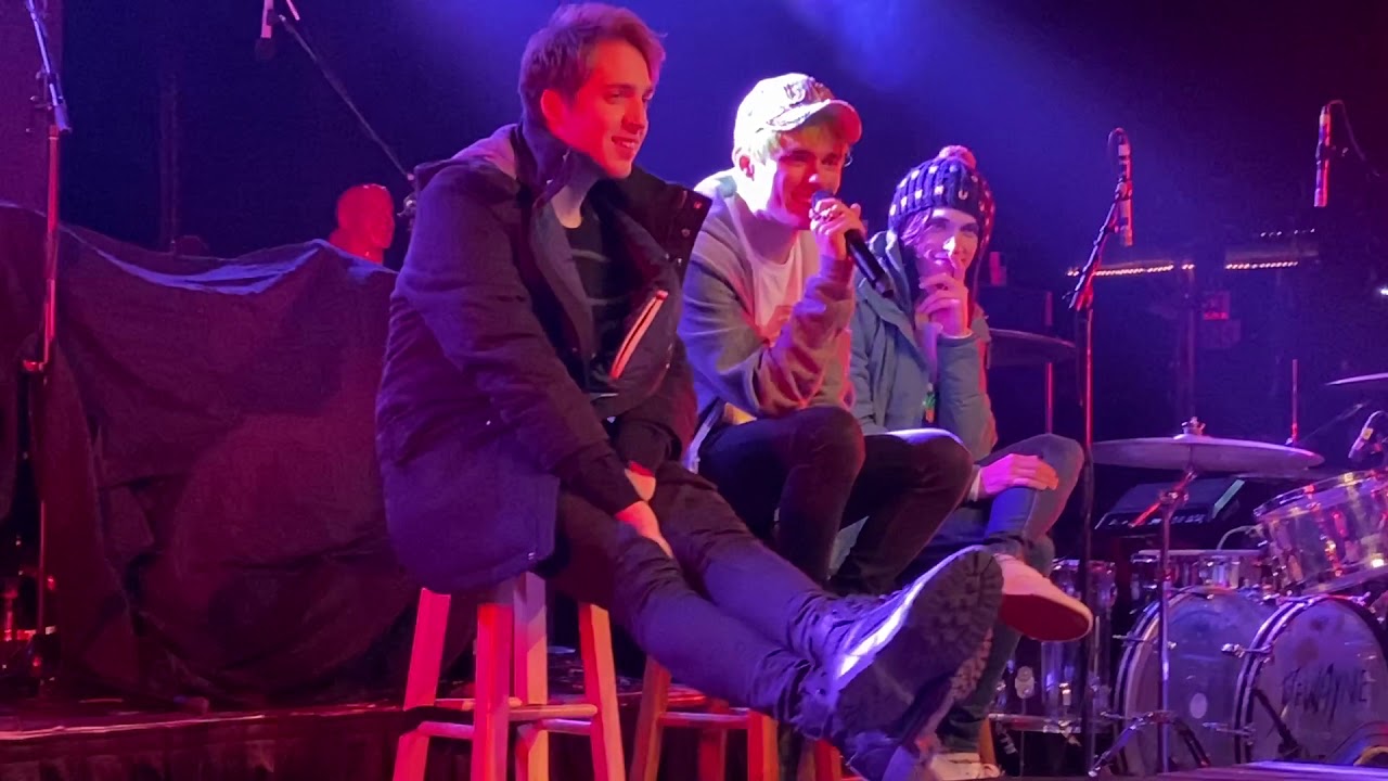 Q&A 5 Waterparks VIP- Fandom 11/16/19 at Music Farm in Charleston, SC: Awsten Knight, Otto, Geoff