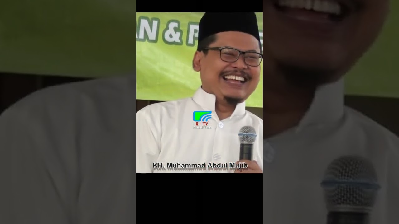 PANITIA ZAKAT ITU BUKAN AMIL, MAKA TIDAK BOLEH MENERIMA BAGIAN DARI ZAKAT