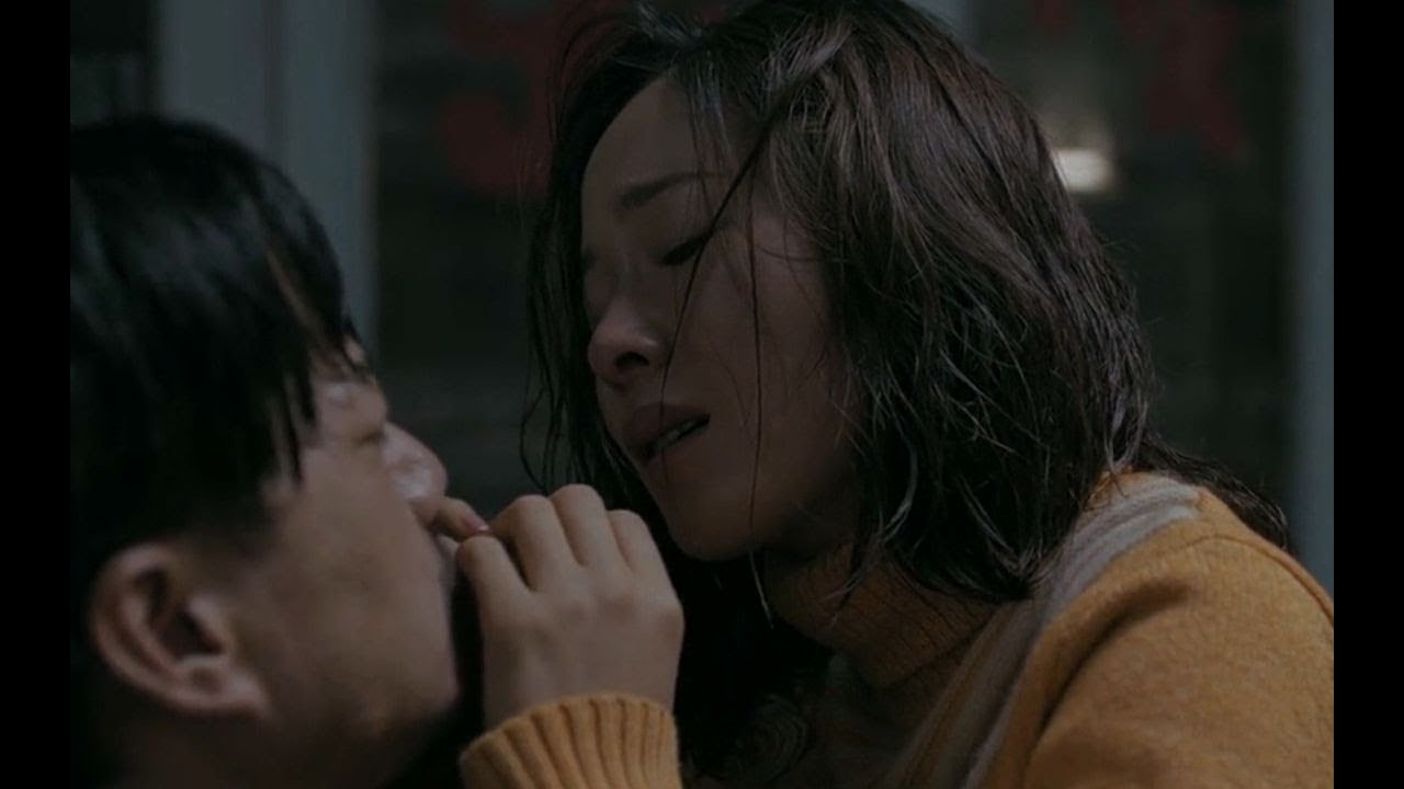 一部犯罪片，为了抓住强奸犯，男子用女友当诱饵