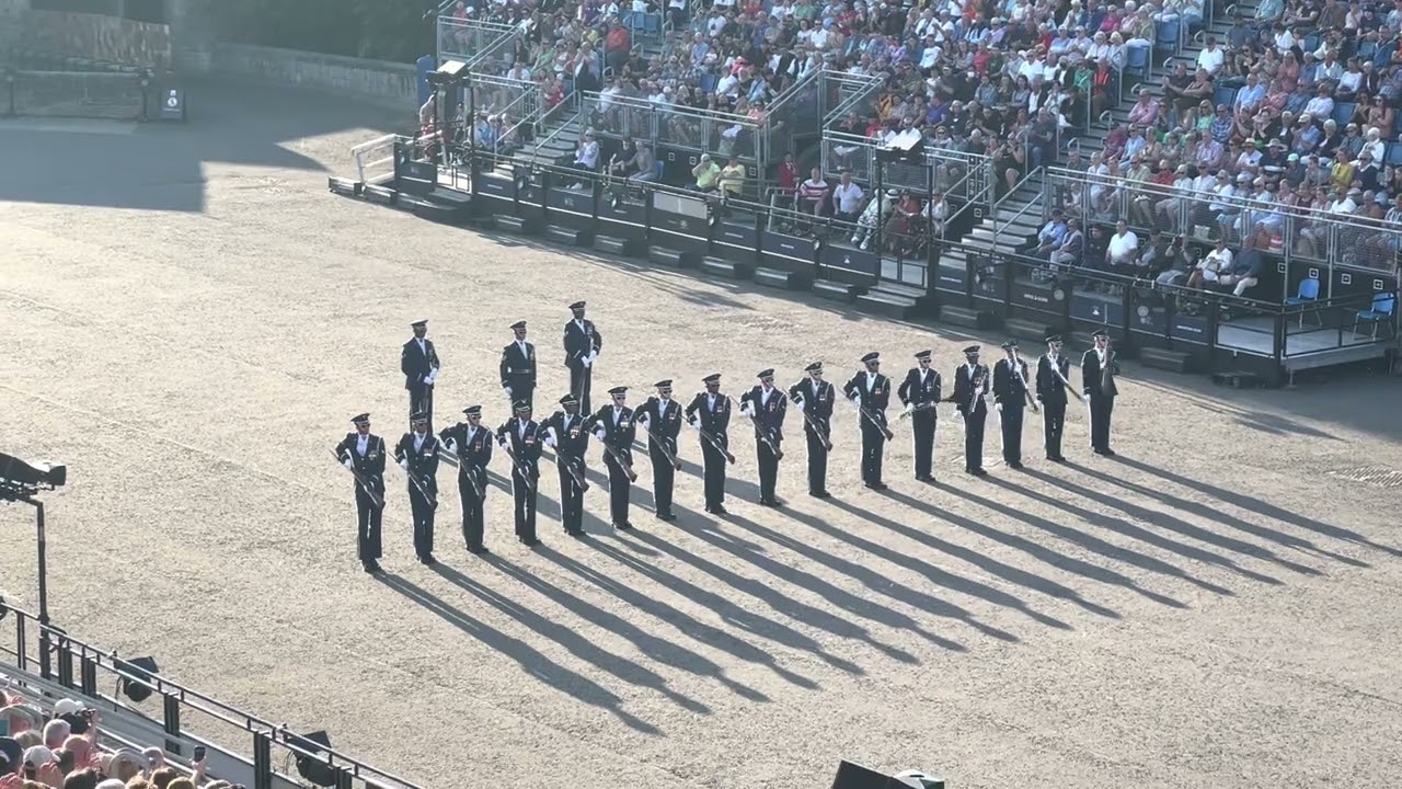 The Royal Edinburgh Military Tattoo 2022 🏴󠁧󠁢󠁳󠁣󠁴󠁿 🎼 #edinburgh #militarytatoo #bagpipemusic
