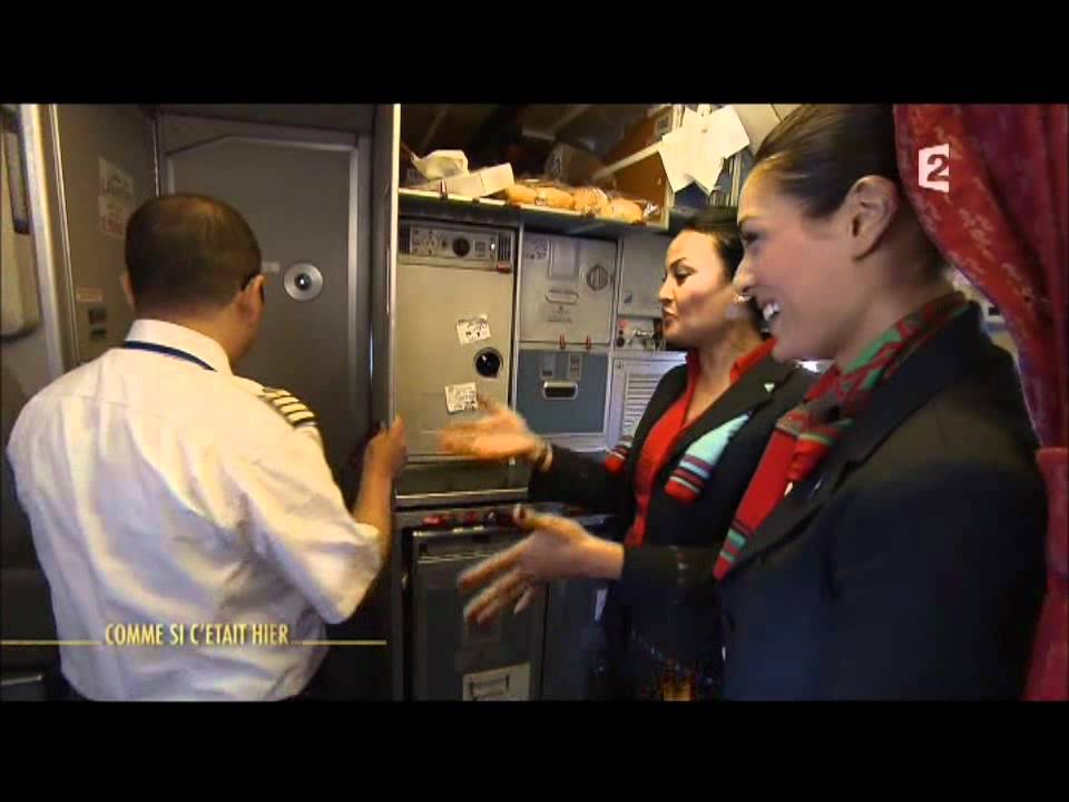 [Partie 3] Comme si c'était hier - Sofia Essaïdi en hôtesse de l'air (22.07.2011)