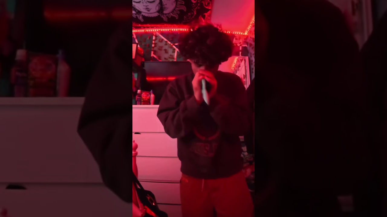 7 words By Deftones (cover) how did i do? #numetal #music #deftones #muselive #shorts