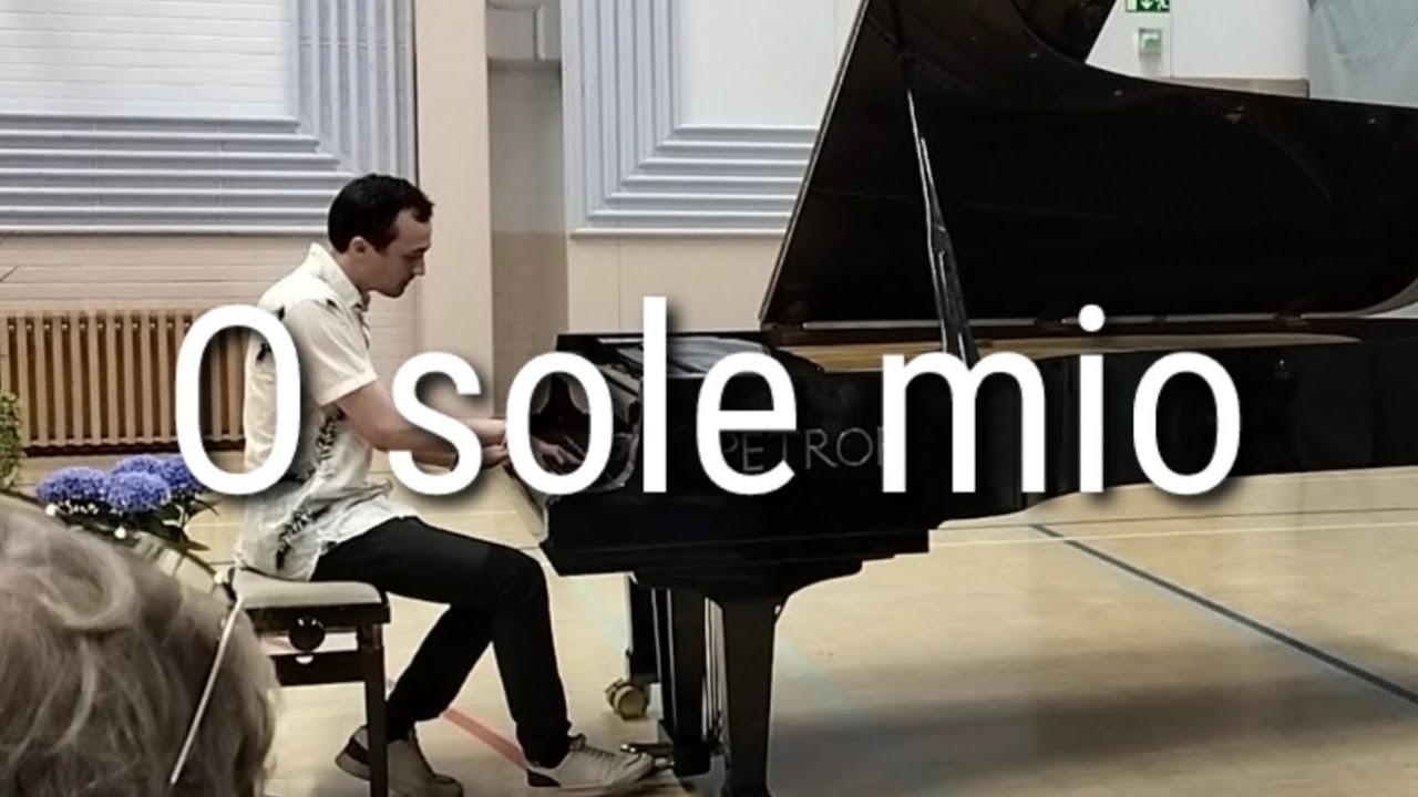 Niklas Klaavo plays O sole mio