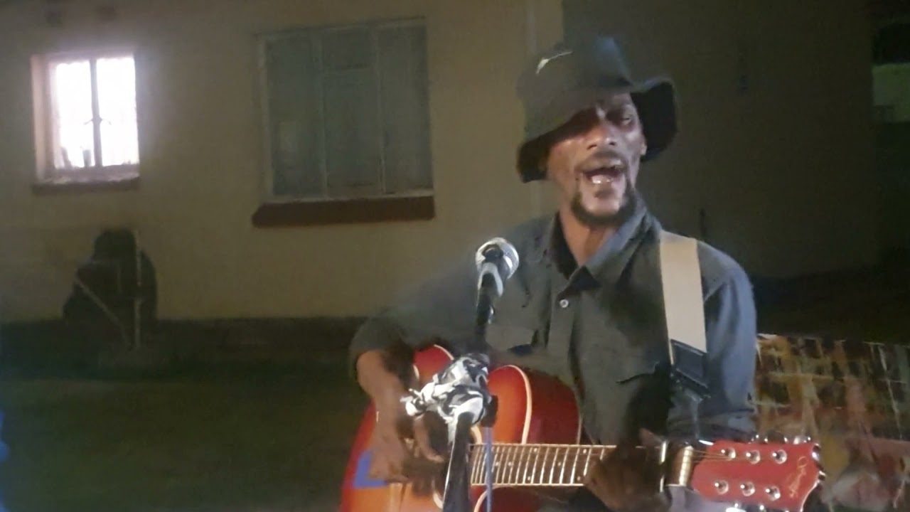 Pura Lavisa live-Izizwe
