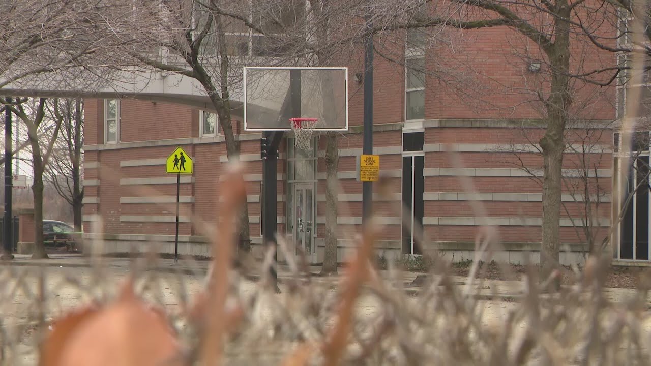 11-year-old girl sexually assaulted by 3 juveniles on Near South Side