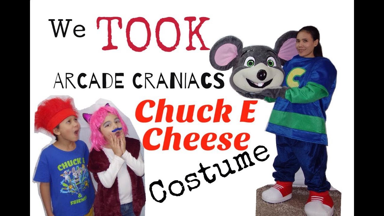 Arcade Craniacs Fake Chuck E Cheese Costume How to put on FNAF Pizza Showbiz Rockafire Trending now