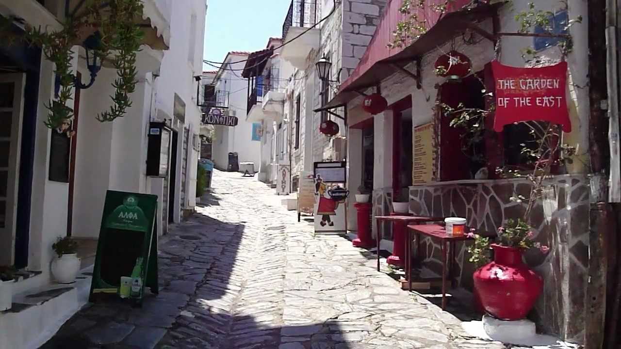 Skiathos town