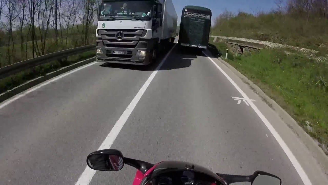 CBR 600 F2  Ride