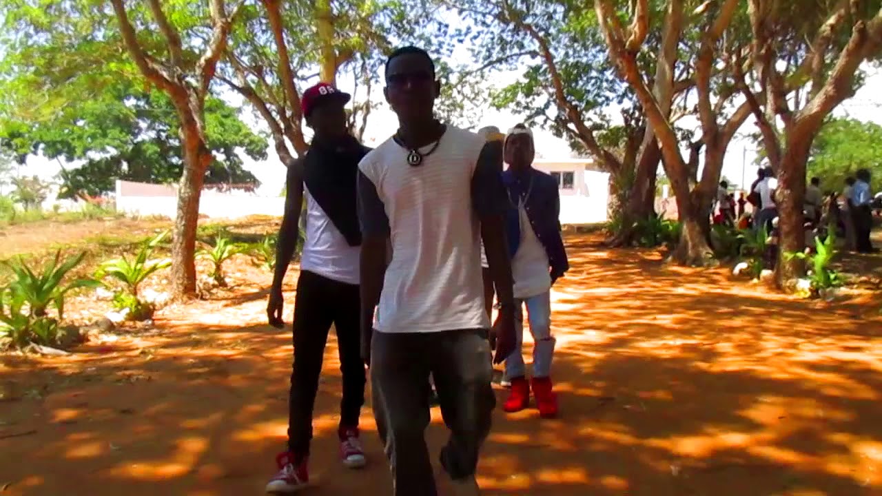 Danny Best-Mecufi sempre a subir (Video oficial by EdgarPro)