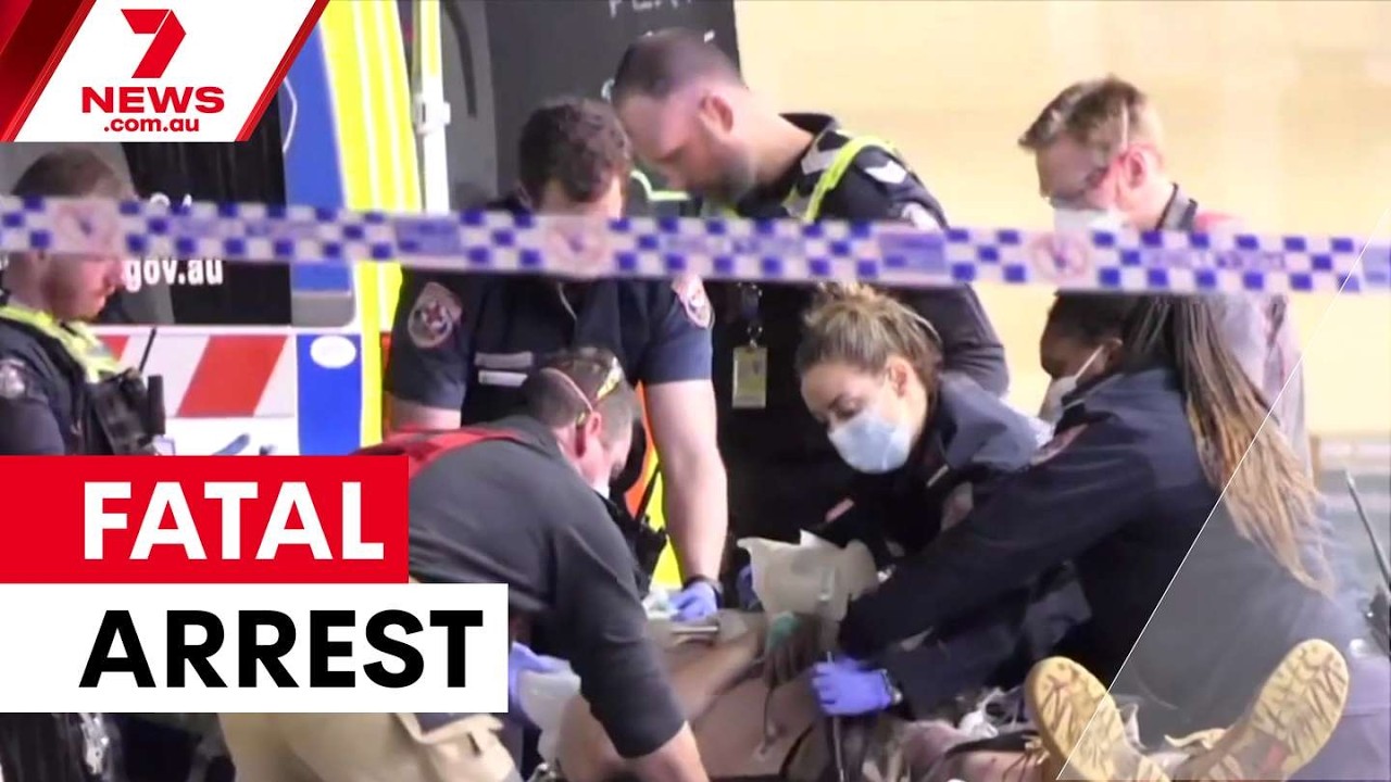 Полицейские предстали перед судом из-за ареста с летальным исходом | 7NEWS