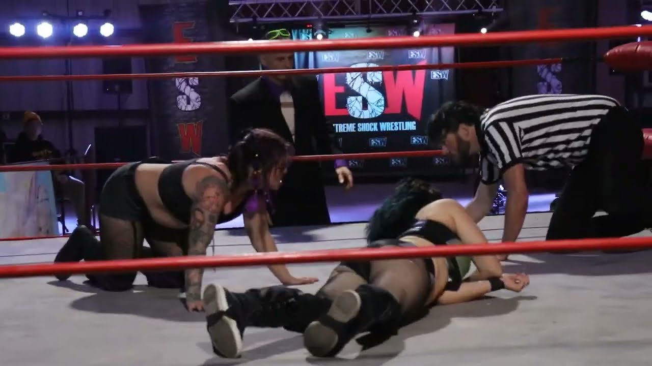 The Enterprise's Nina O'Rian vs Selina Rose 11/19/2022