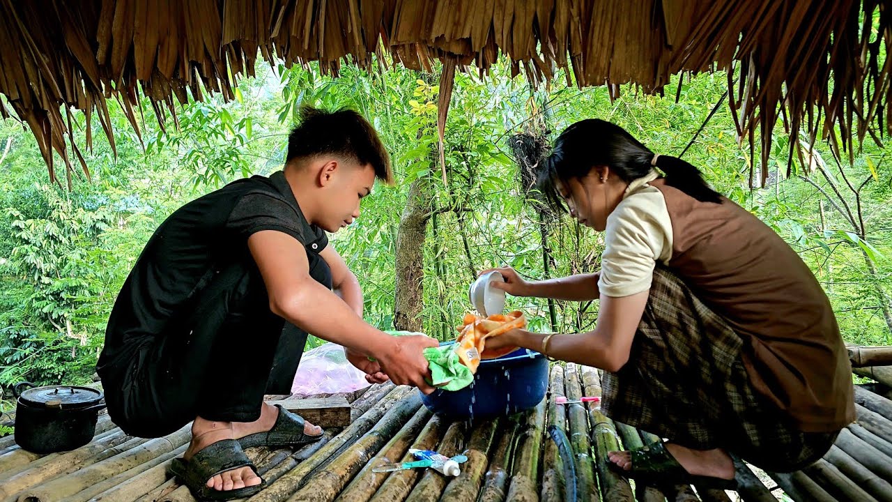 Homeless boy and poor girl cook and pick corn to sell-Homeless boy