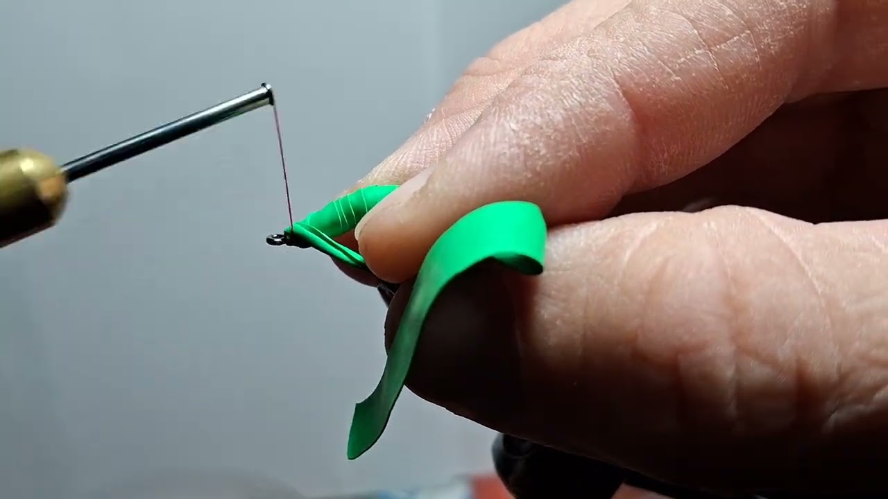 Musca artificiala scrumbie 2025 verde