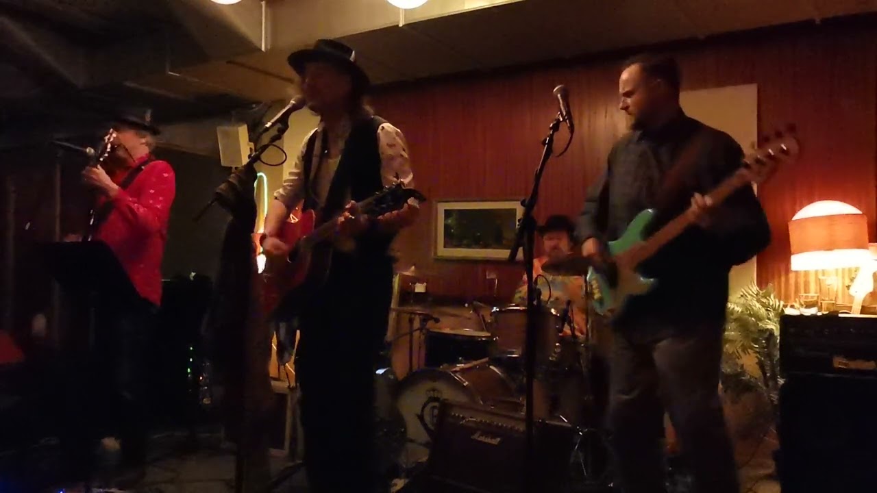Sigvard & The Bonewhispers @ Grand Malm&ouml; -2023-01-06-Live / Tune: 003