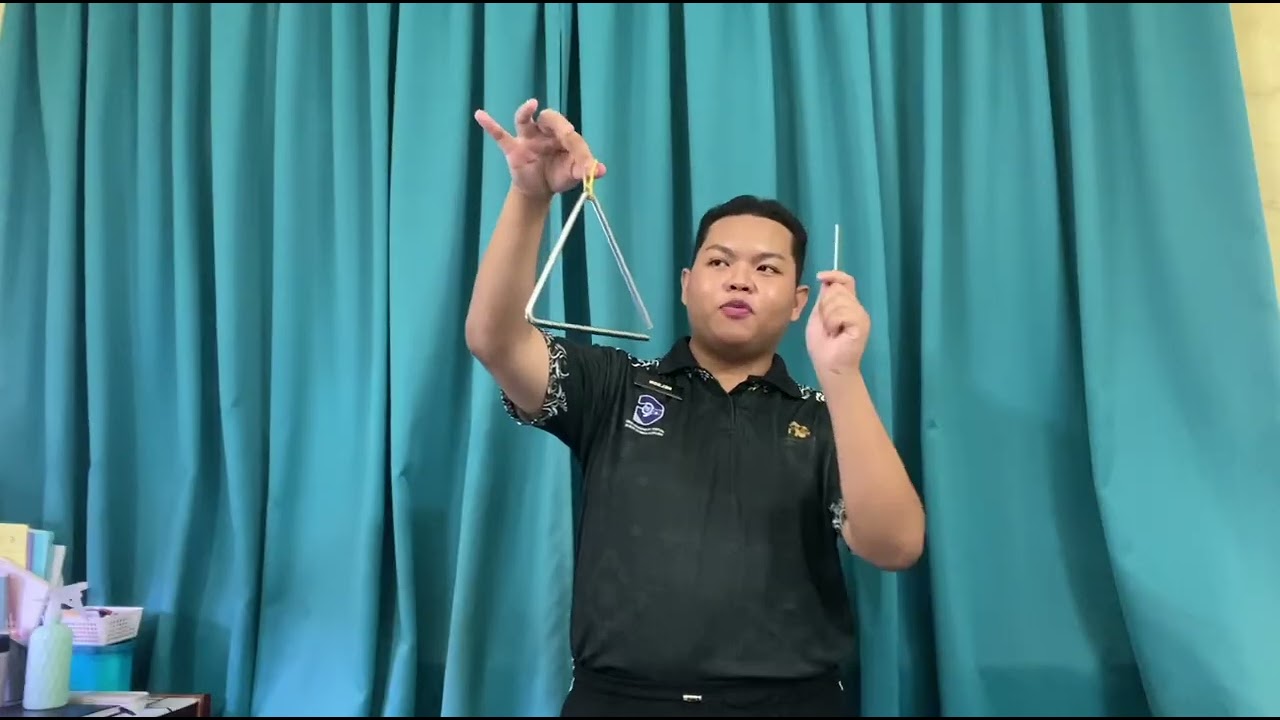 KESALAHAN MEMEGANG ALAT PERKUSI