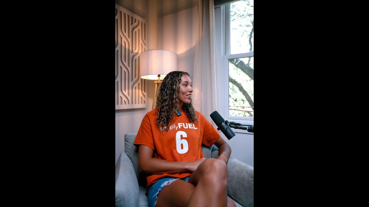 Madi Skinner from Texas Volleyball, 3X National Champion Sits Down with Mitzi Dulan from simplyFUEL.