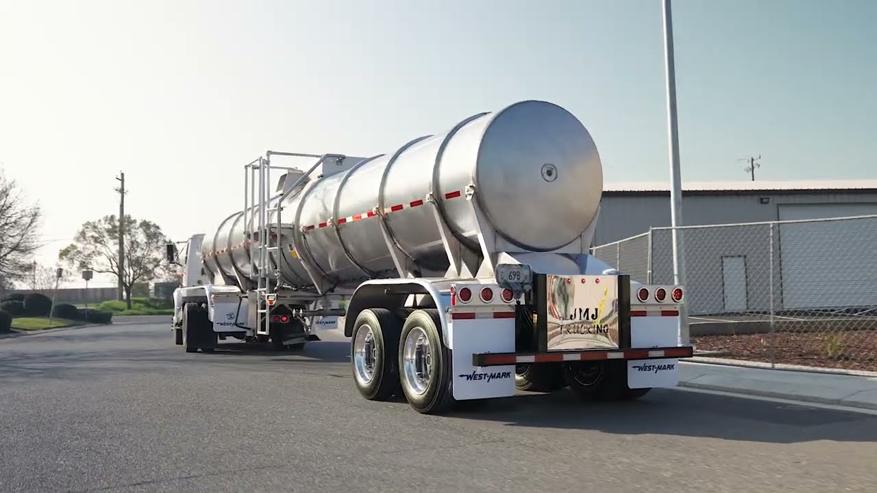 West-Mark   WINE TRAILER STOCK  6500 GALLON STAINLESS STEEL DOUBLE CONICAL WINE SEMI