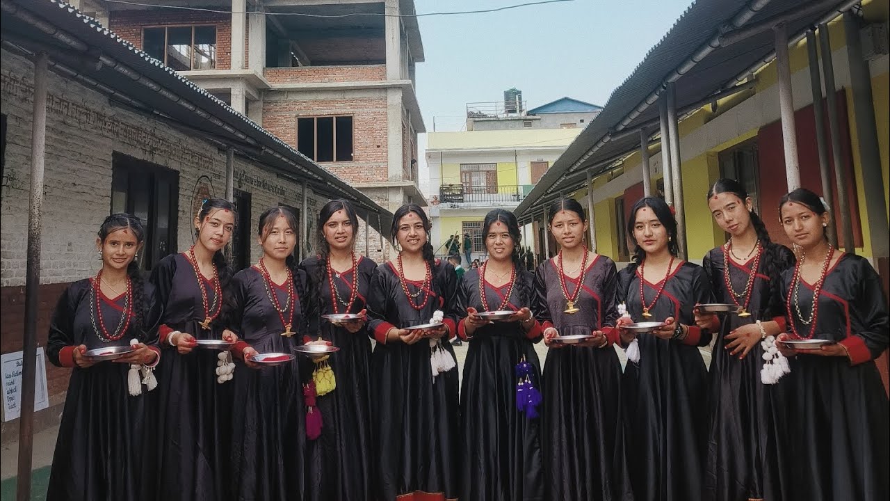 Newari dance||Siri Siri||group dance at school 53 anniversary 🎉@KamanaAdhikari-g7h 