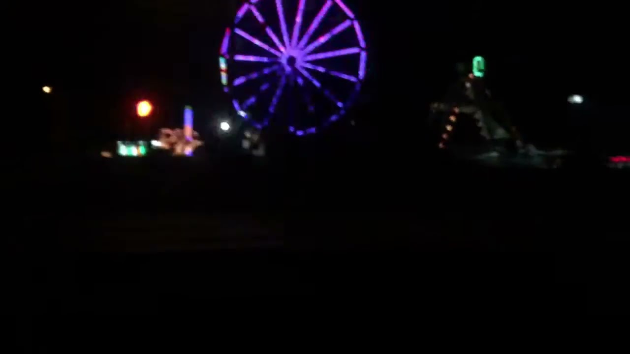 The carnival open at night