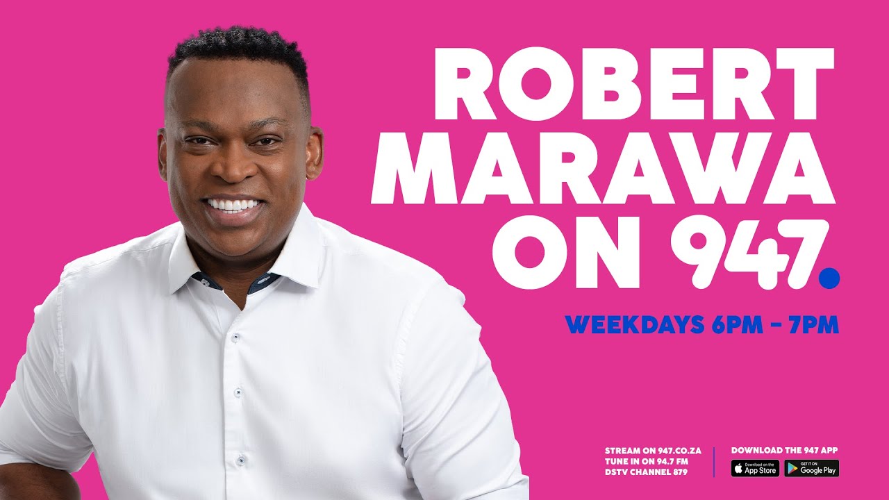 Football legend Joseph Makhanya in discussion with Robert Marawa