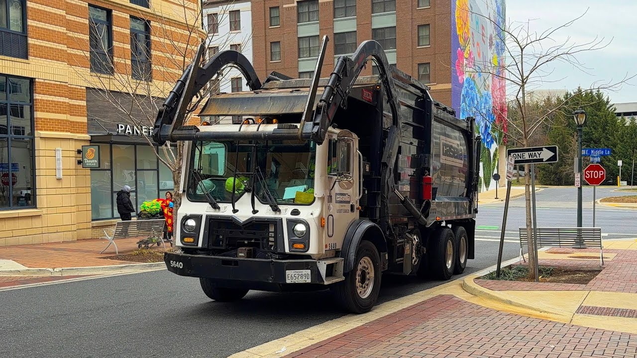 Casella Waste Systems 2021 Mack TE64 Heil Half/Pack Sierra Front Loader Garbage Truck #5640! #2