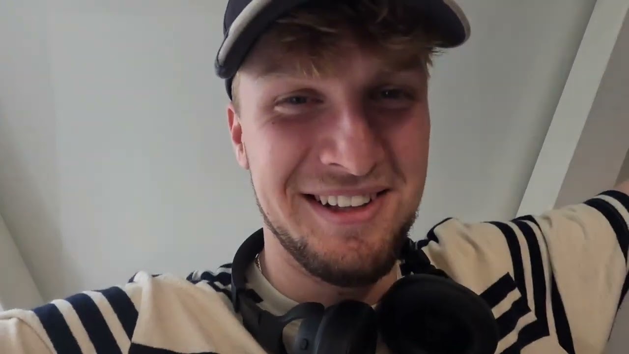 Holiday with Billy | Keffers