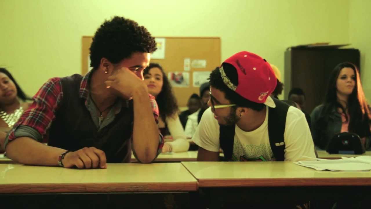Diamond Breezy - Meuriçada ft Mad Family (Official Video)
