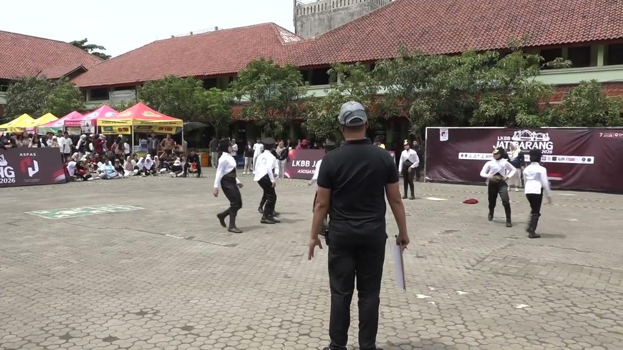 Kecil-kecil cabai rawit! Lihat betapa kreatifnya variasi dari SDI Hj. Isriati Moenadi Ungaran!