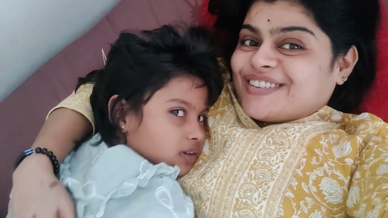 मी आणि प्रगती करत होतो आराम मी बापरे आला चोर