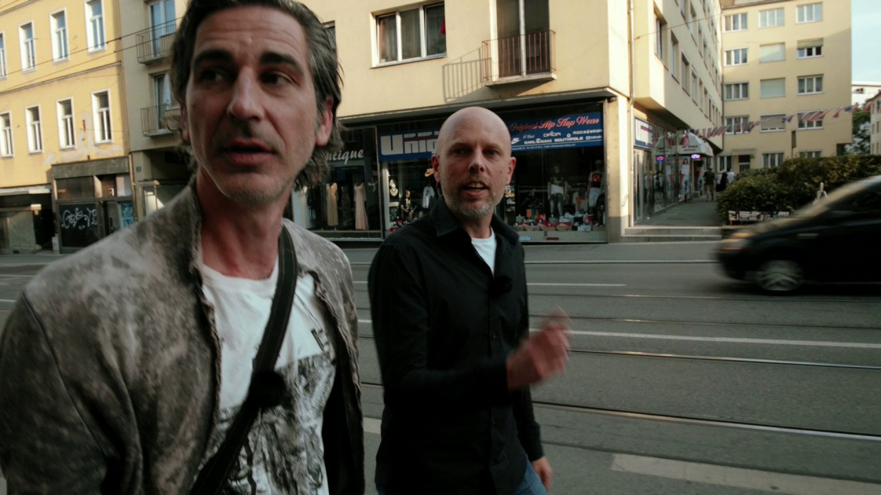 DURCH DAS ANNENVERSUM MIT... Norbert Wally und Gerald Hartwig
