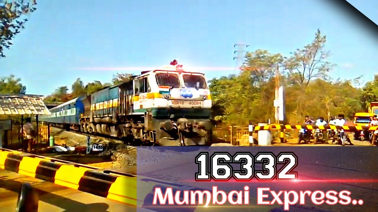 16332 Mumbai Express. Train from Trivandrum Central - Mumbai CSMT Weekly Express On Konkan Route....