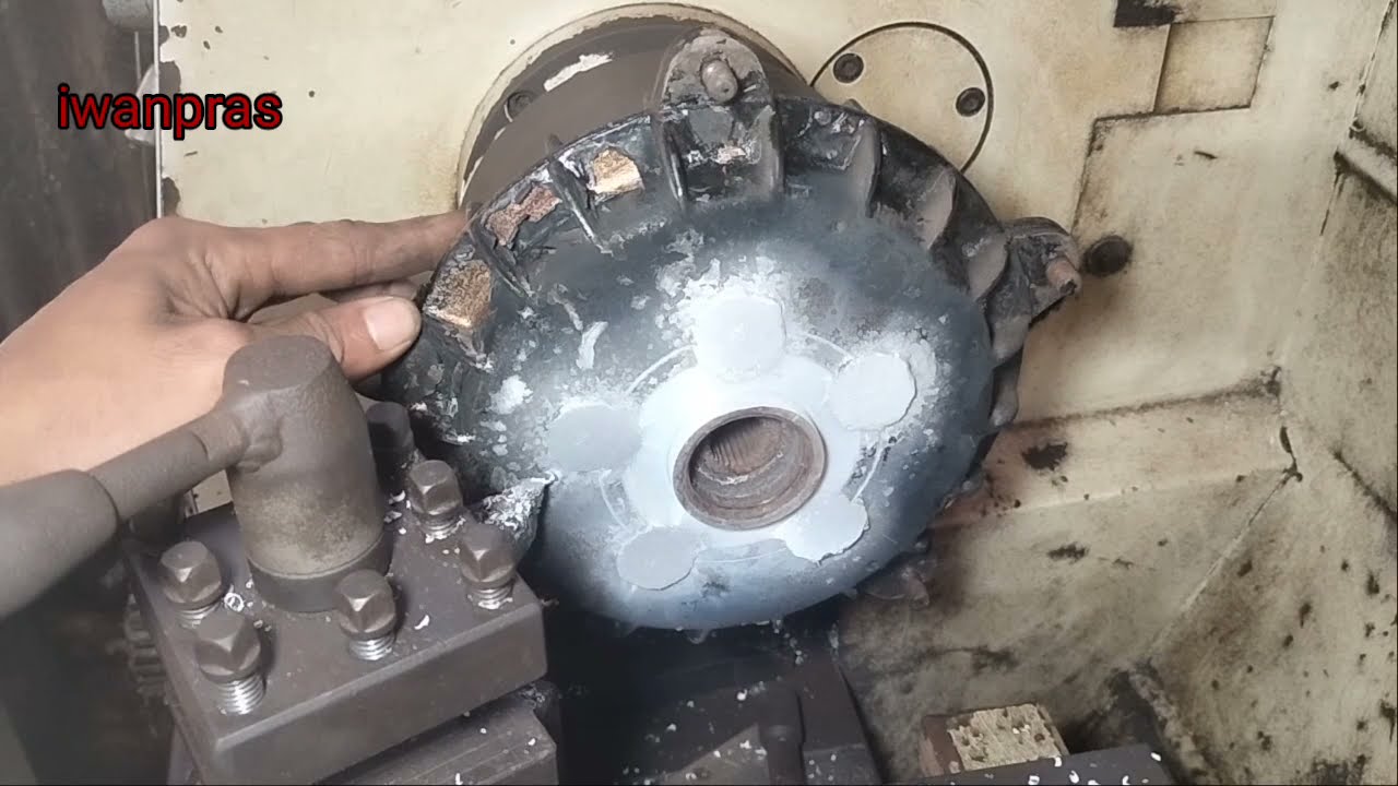 modif velg R12 di Vespa PX