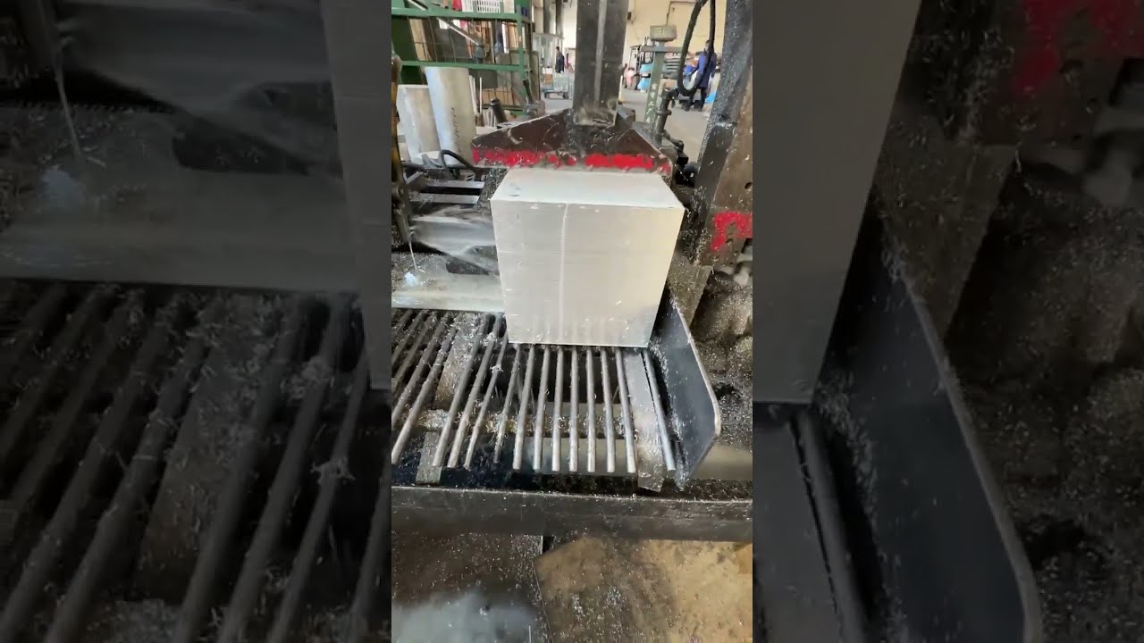 Aluminium block was cutting  #aluminum #7075aluminum