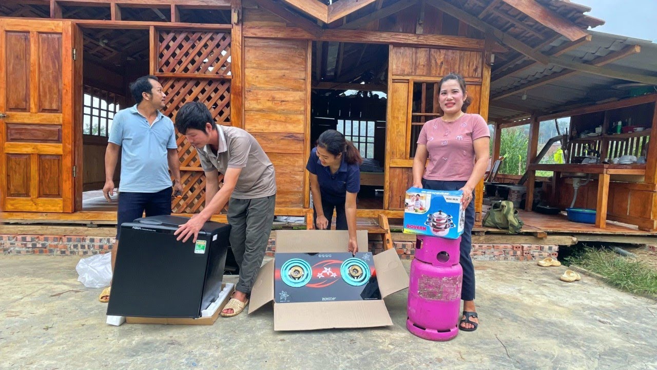 KONG and his family are delighted with the new gifts from benefactors - Build new roads
