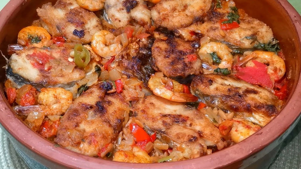 طاجن لسان عصفور بقطع السمك والجمبري حاااار جدااا احلي دفا 😍